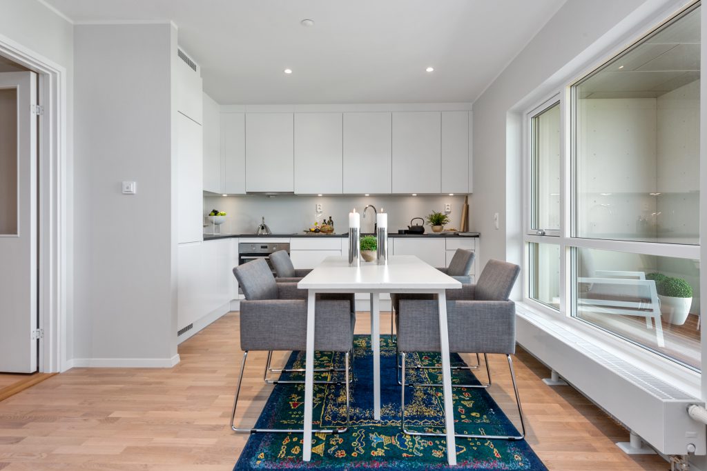 Sisemised üldvaated (12)